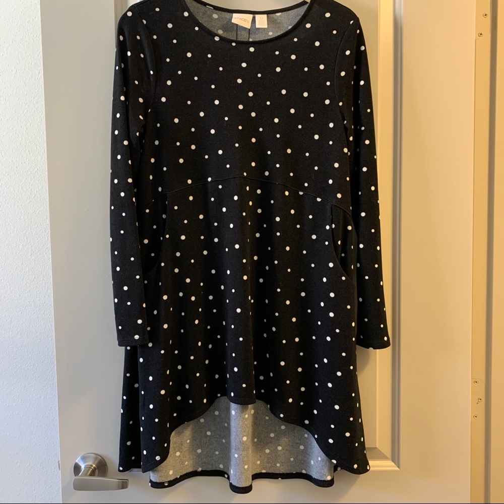 Chico’s Black with White Polka Dot Tunic! Sz 0